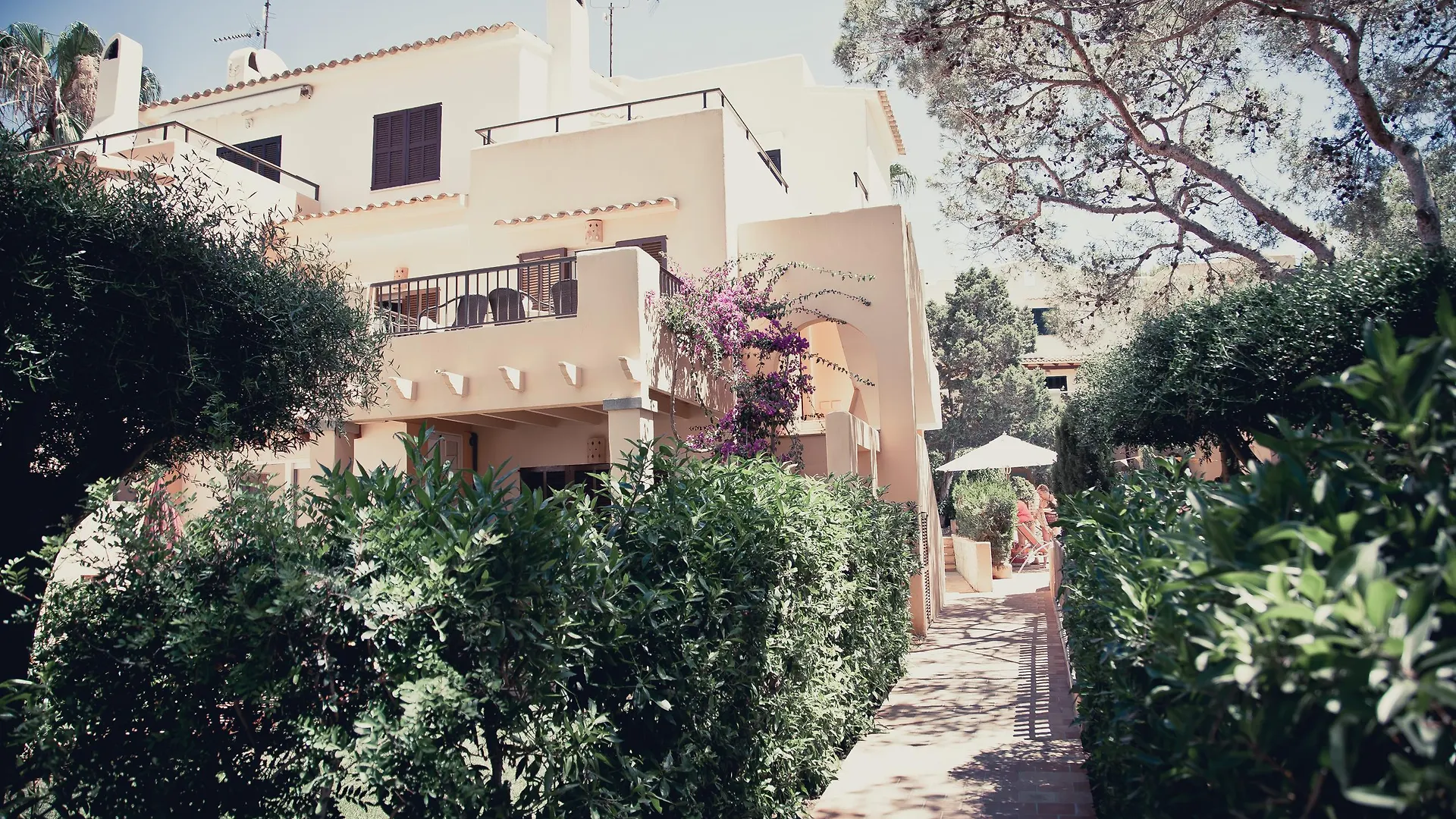 كالا فيريرا Apartamentos Playa Ferrera شقة فندقية