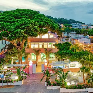 Hotel The Pink Elephant ***